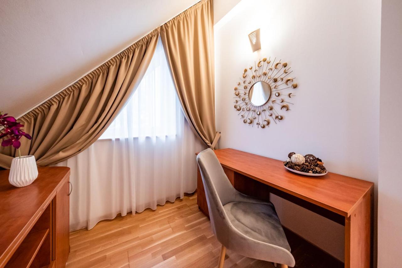 Vila Diana - Poiana Brasov Εξωτερικό φωτογραφία
